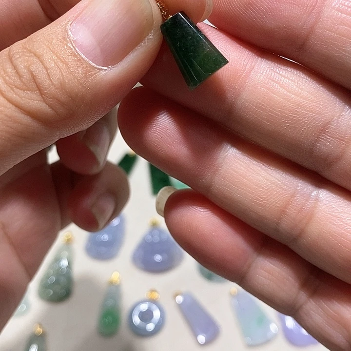 吊坠(不含链)18K金镶嵌翡翠4号