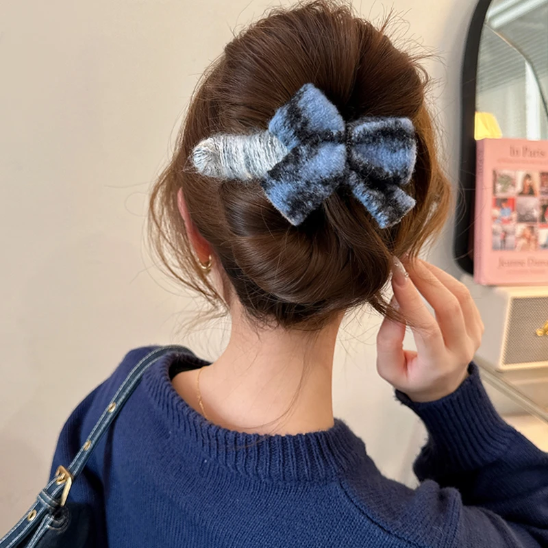 秋冬高级感气质蝴蝶结毛绒鸭嘴夹精致优雅时尚复古温柔百搭发夹