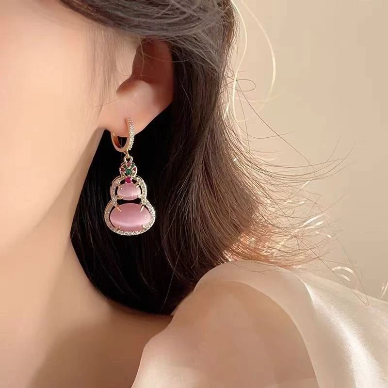 铜合金耳饰 葫芦女新款爆款高级感气质耳钉轻奢小众新中式耳饰