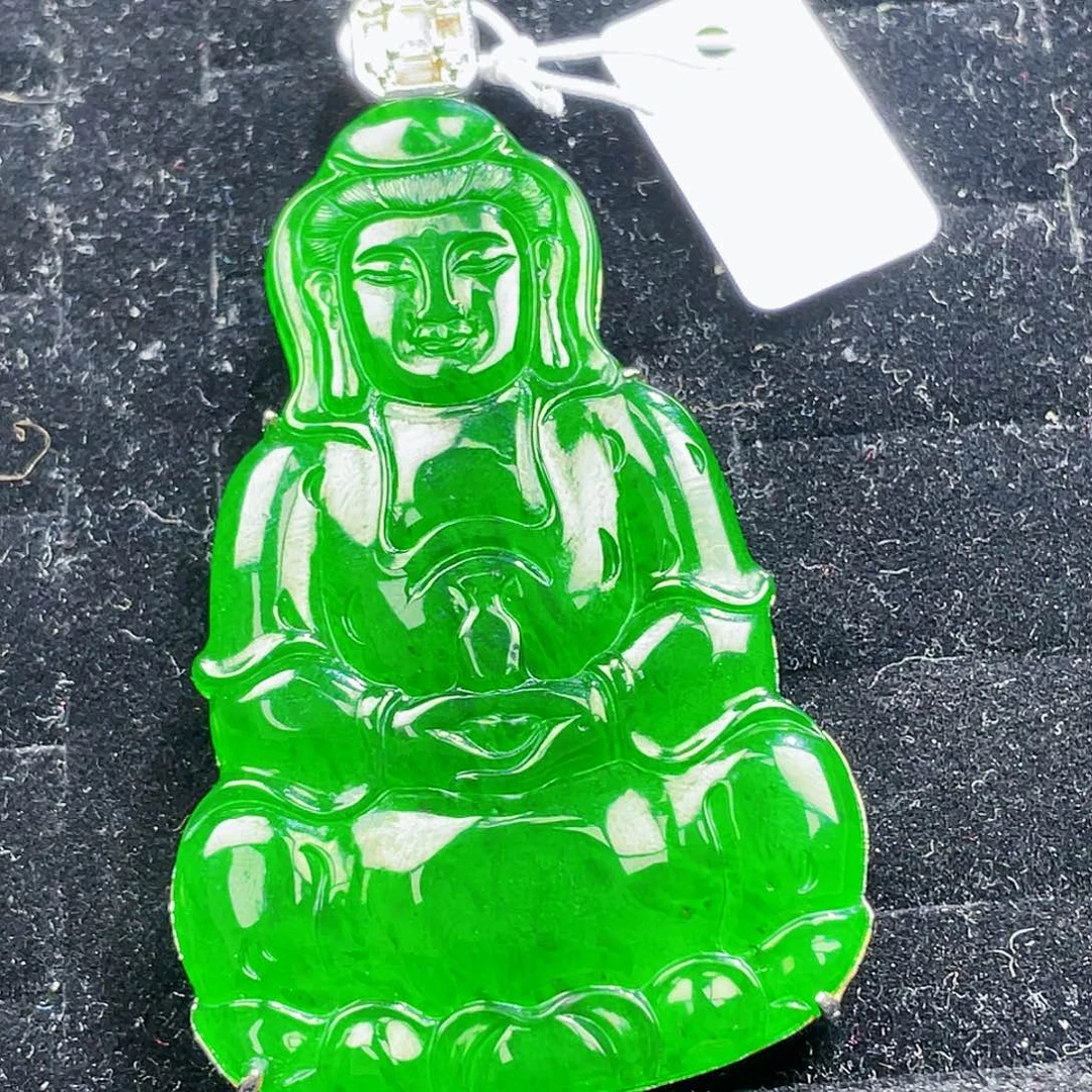 翡翠颈饰未镶嵌99，