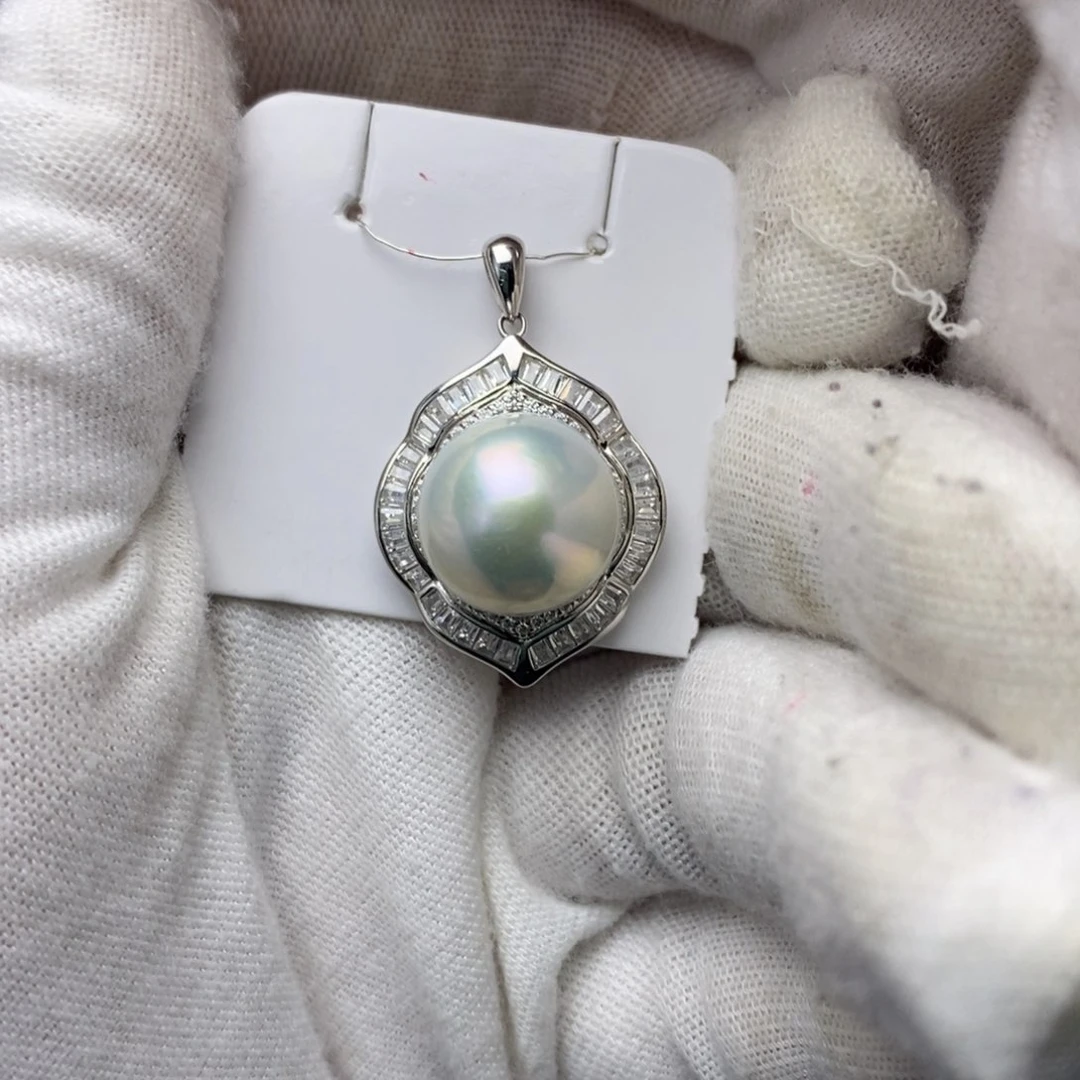 淡水珍珠颈饰银S925镶嵌笑*