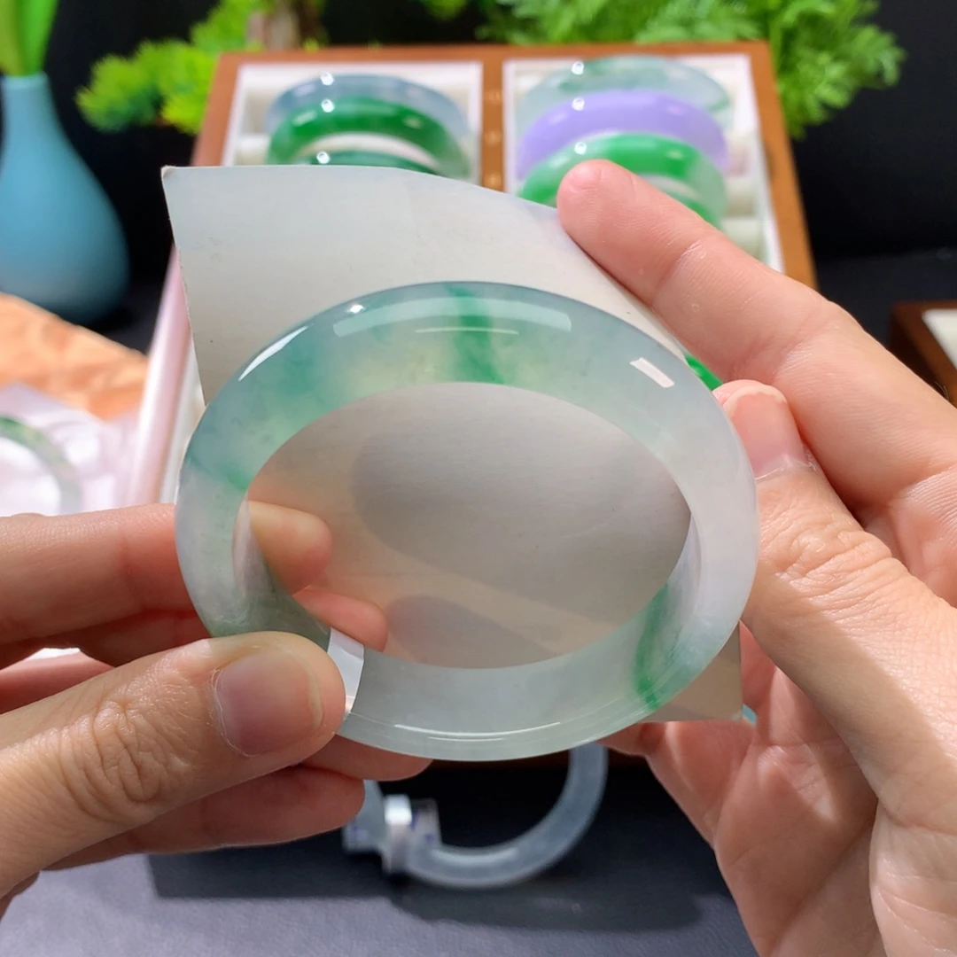 翡翠未镶嵌手镯闪购 9