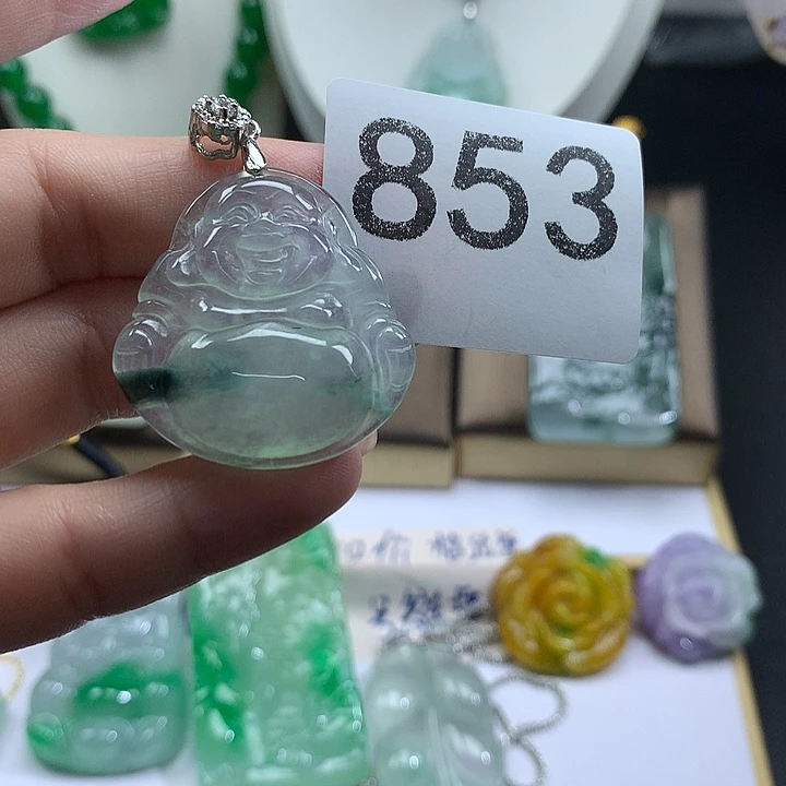 吊坠(赠链)未镶嵌翡翠