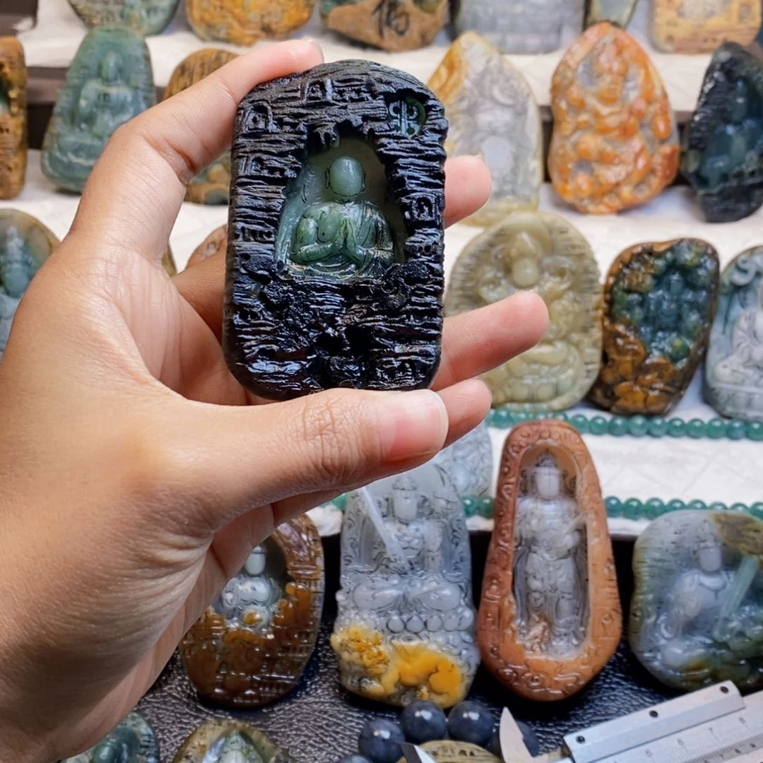 盛***生定制翡翠未镶嵌翡翠定制链接