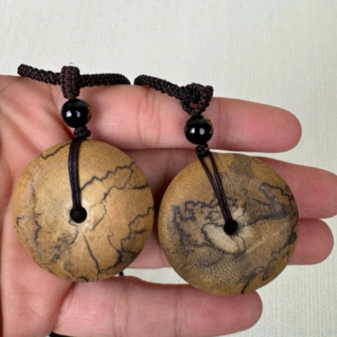 沉香马尼捞平安扣吊坠多样性发一