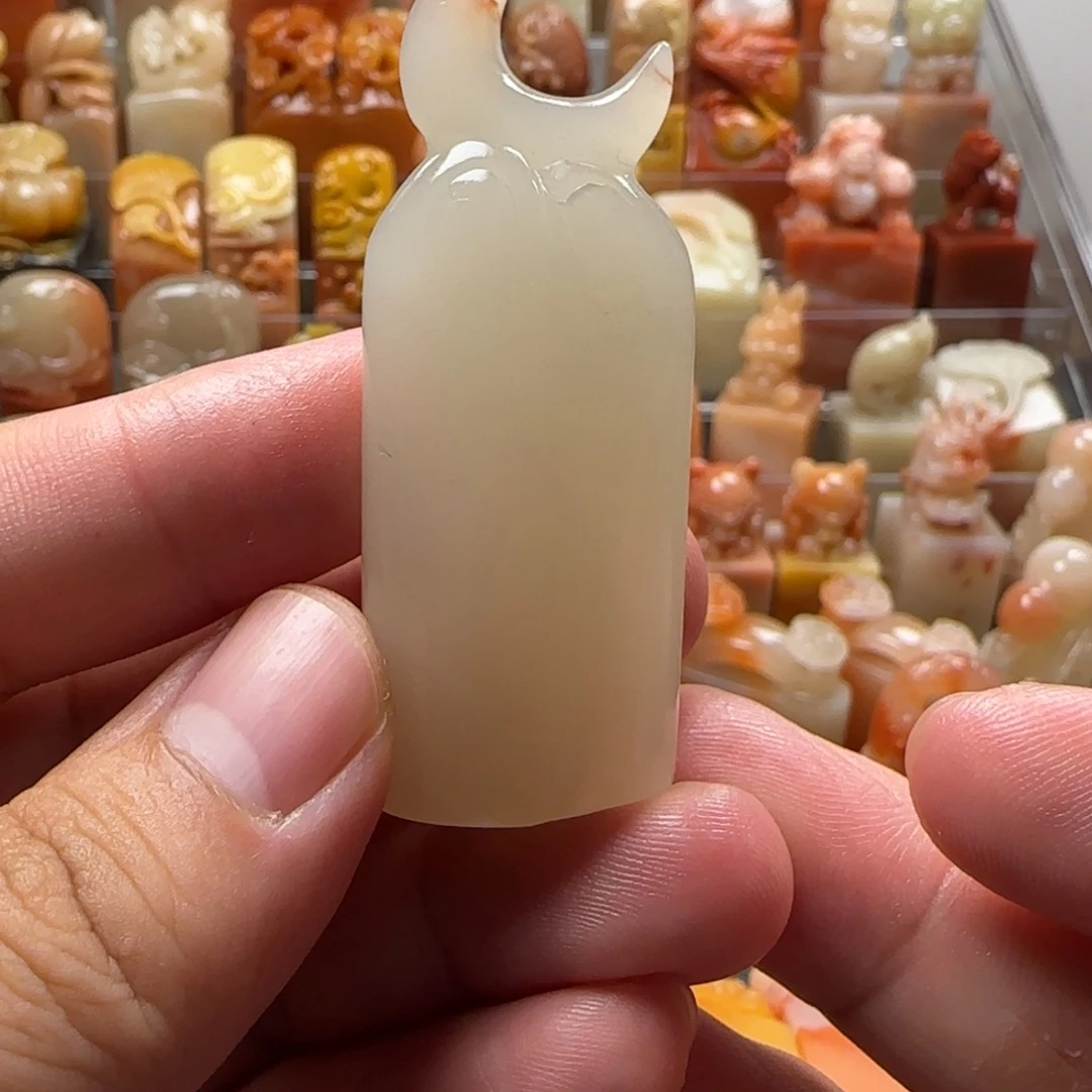 老挝石明月  1.2×2.2×5.7