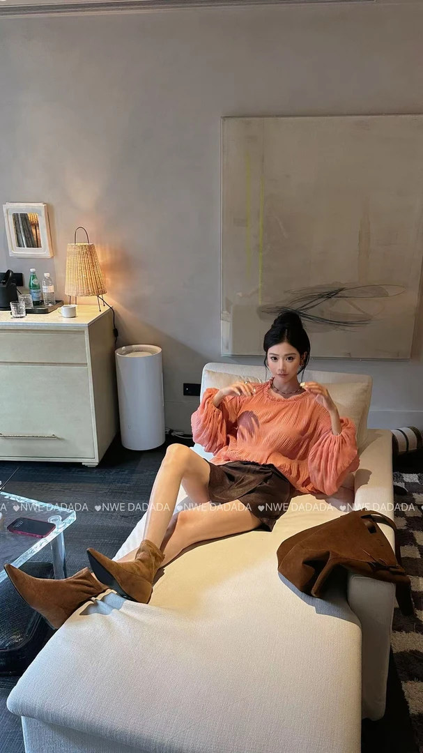 利达 NEW DADADA显瘦时尚休闲百搭设计感宽松气质长袖上衣CUZ507