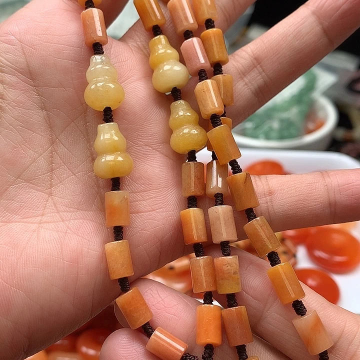 石英质玉未镶嵌颈饰挂绳