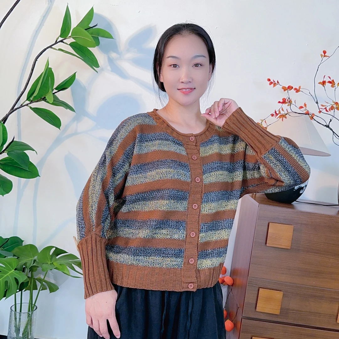 复古条纹针织开衫女秋季新款时尚百搭宽松显瘦洋气休闲圆领毛衣