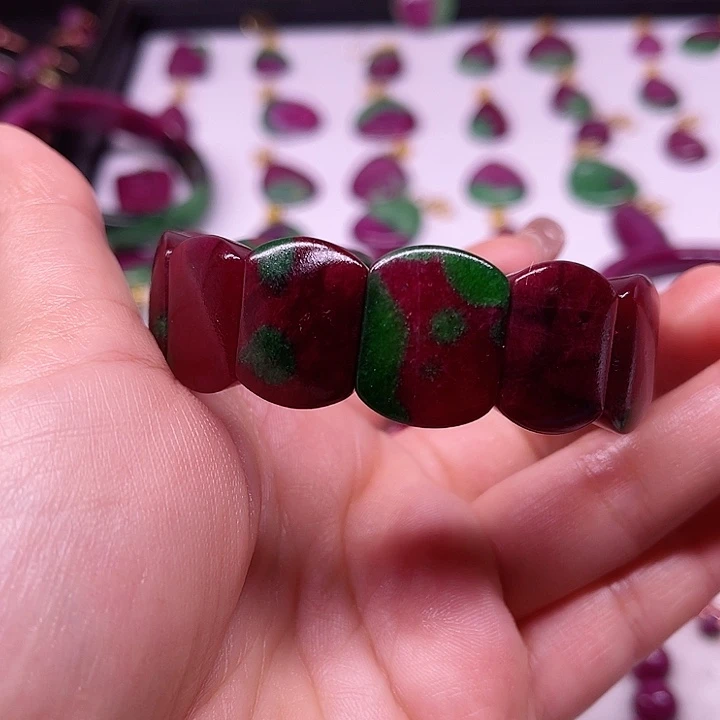 红宝石手牌未镶嵌小*子