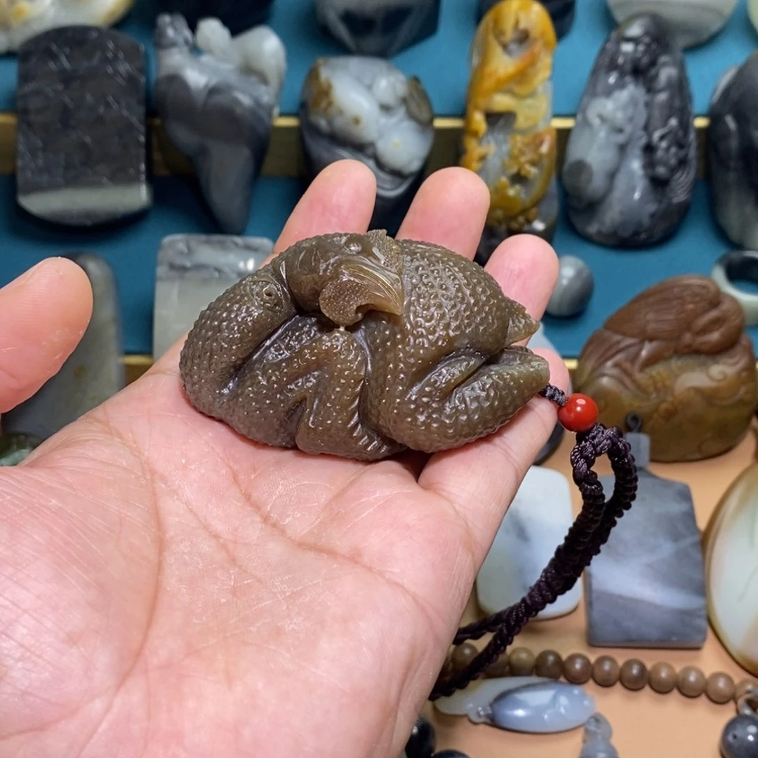 未镶嵌和田玉把件