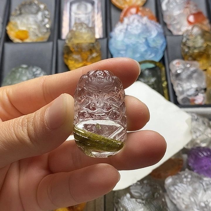 未镶嵌颈饰水晶水晶吊坠