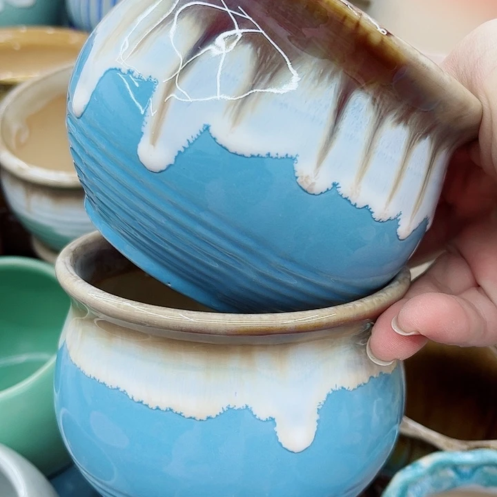 多肉绿植陶瓷花盆9.9包邮，有孔