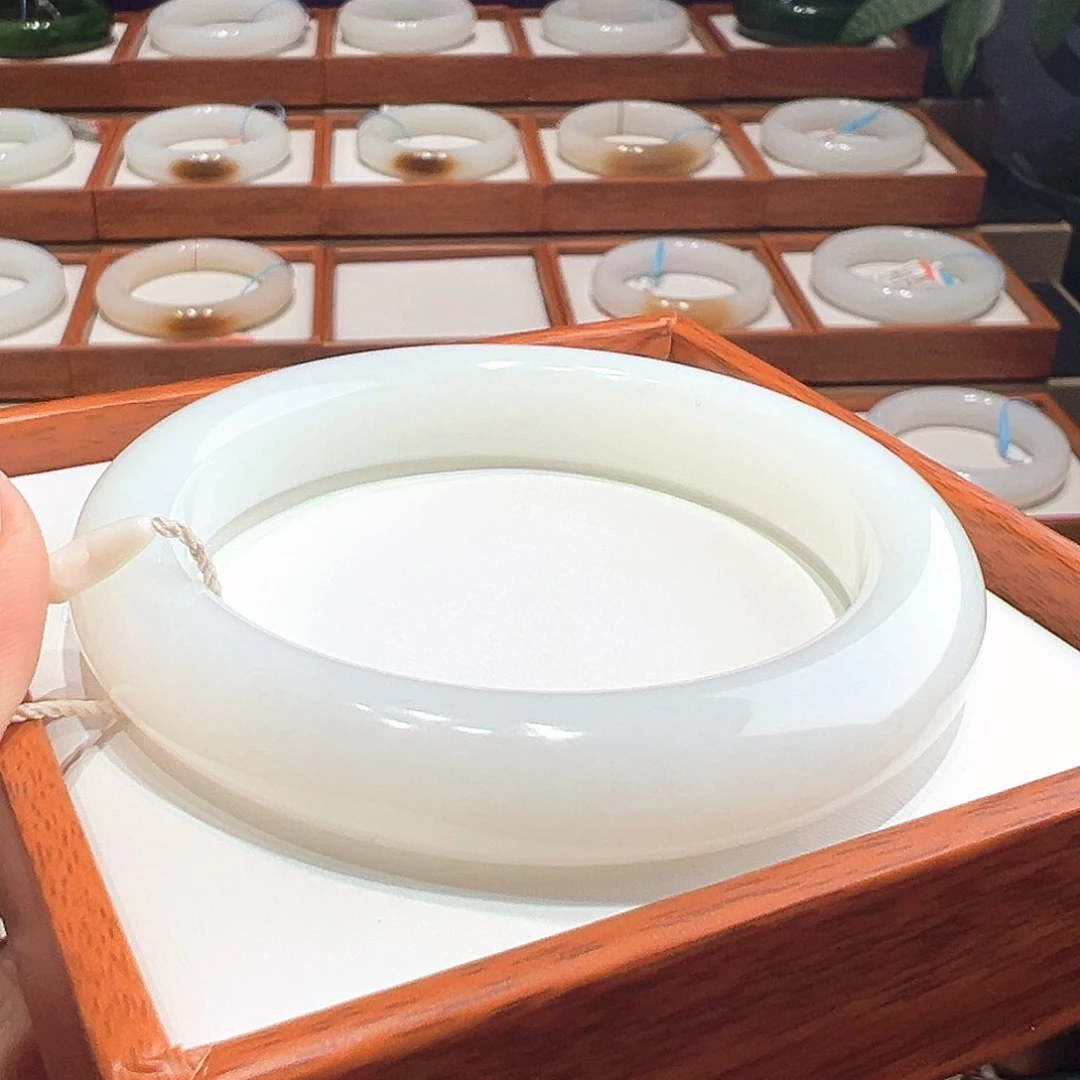 和田玉手镯5960未镶嵌