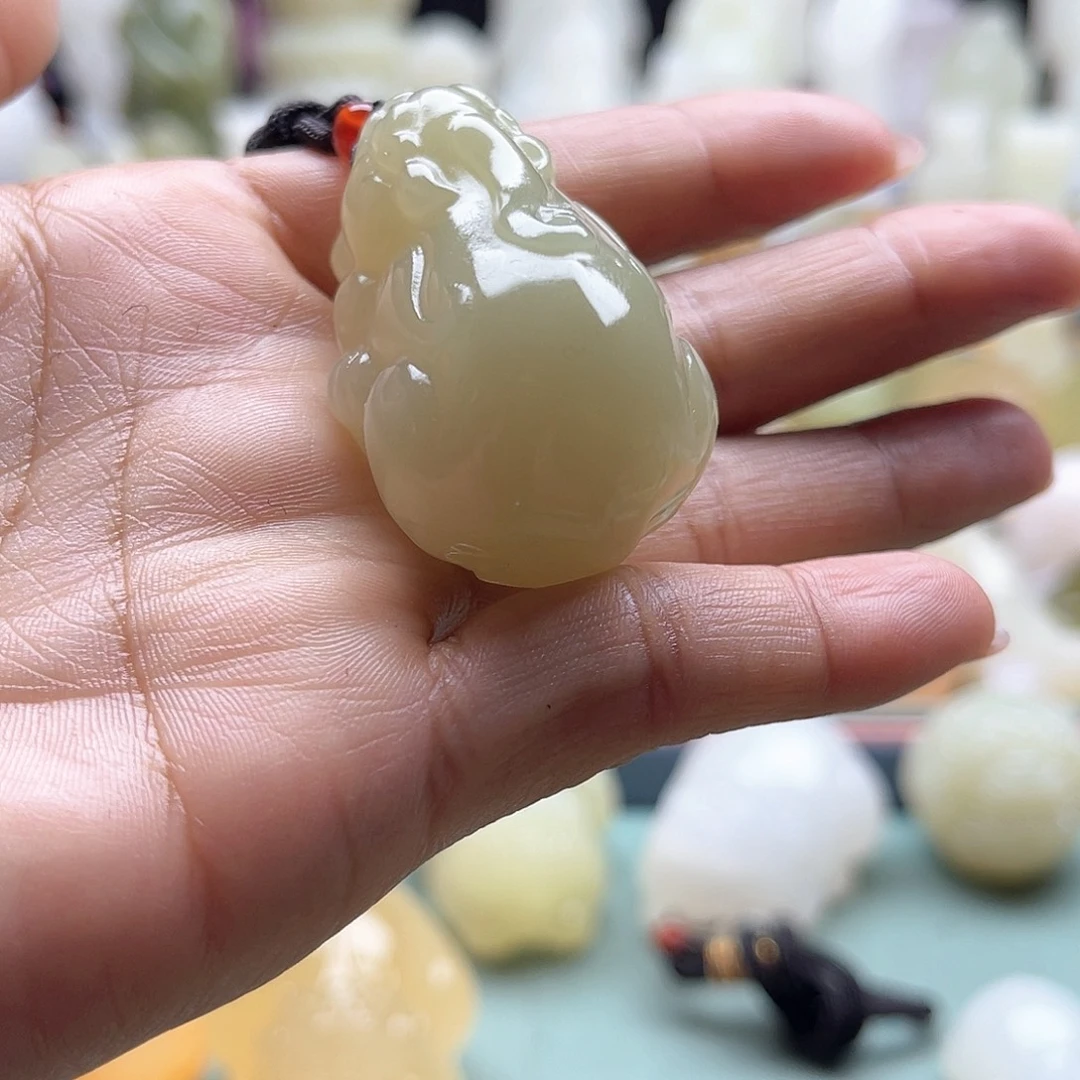 新疆昆仑山脉山料