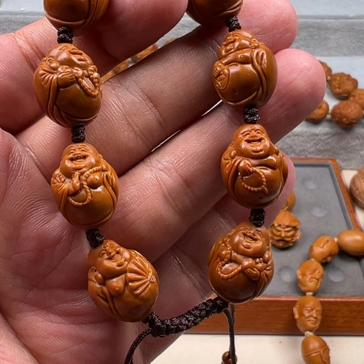 迷***糊手串橄榄核橄榄核雕工艺制作
