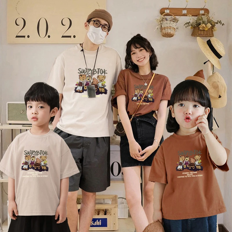 洋气亲子装2025新款一家三口夏季母女母子装卡通小熊短袖T恤婴儿