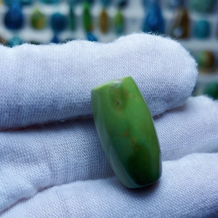 未镶嵌绿松石桶珠