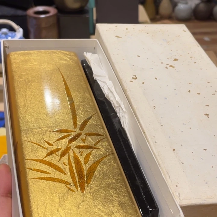 r***g瓷片工艺美术品陶瓷艺术