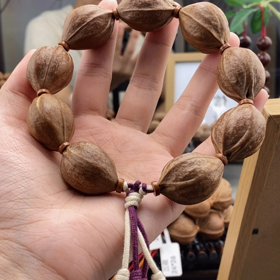 手串橄榄核金****鸡梅林铁
