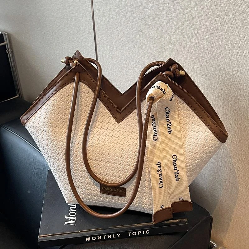 感包包女大容量2024新款潮流行时尚美拉德单肩包大容量托特包