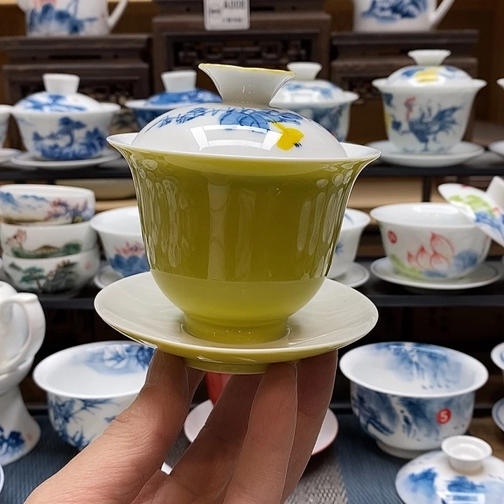 手绘微瑕葫芦盖碗