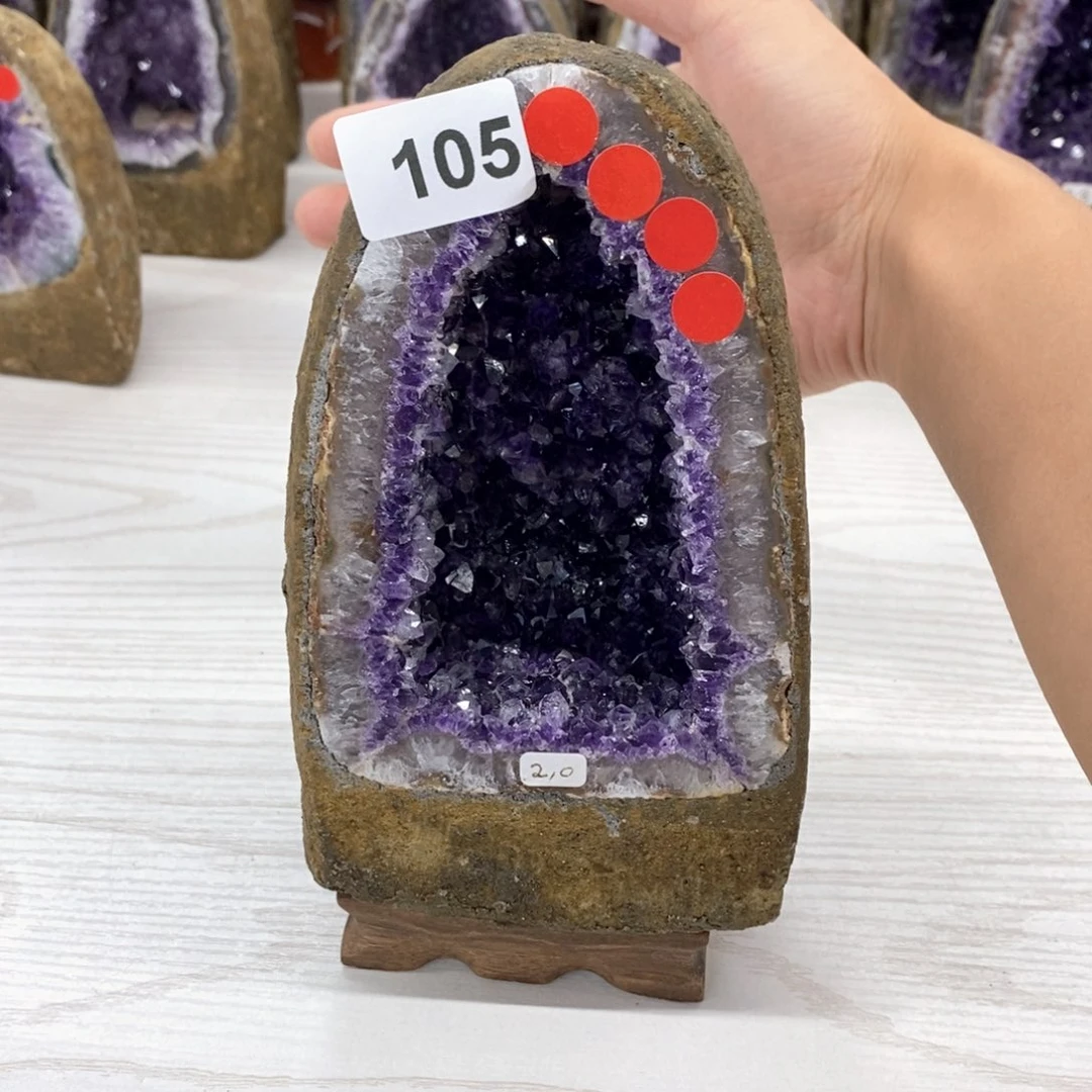 Y***3未镶嵌水晶大型摆件（非配饰）