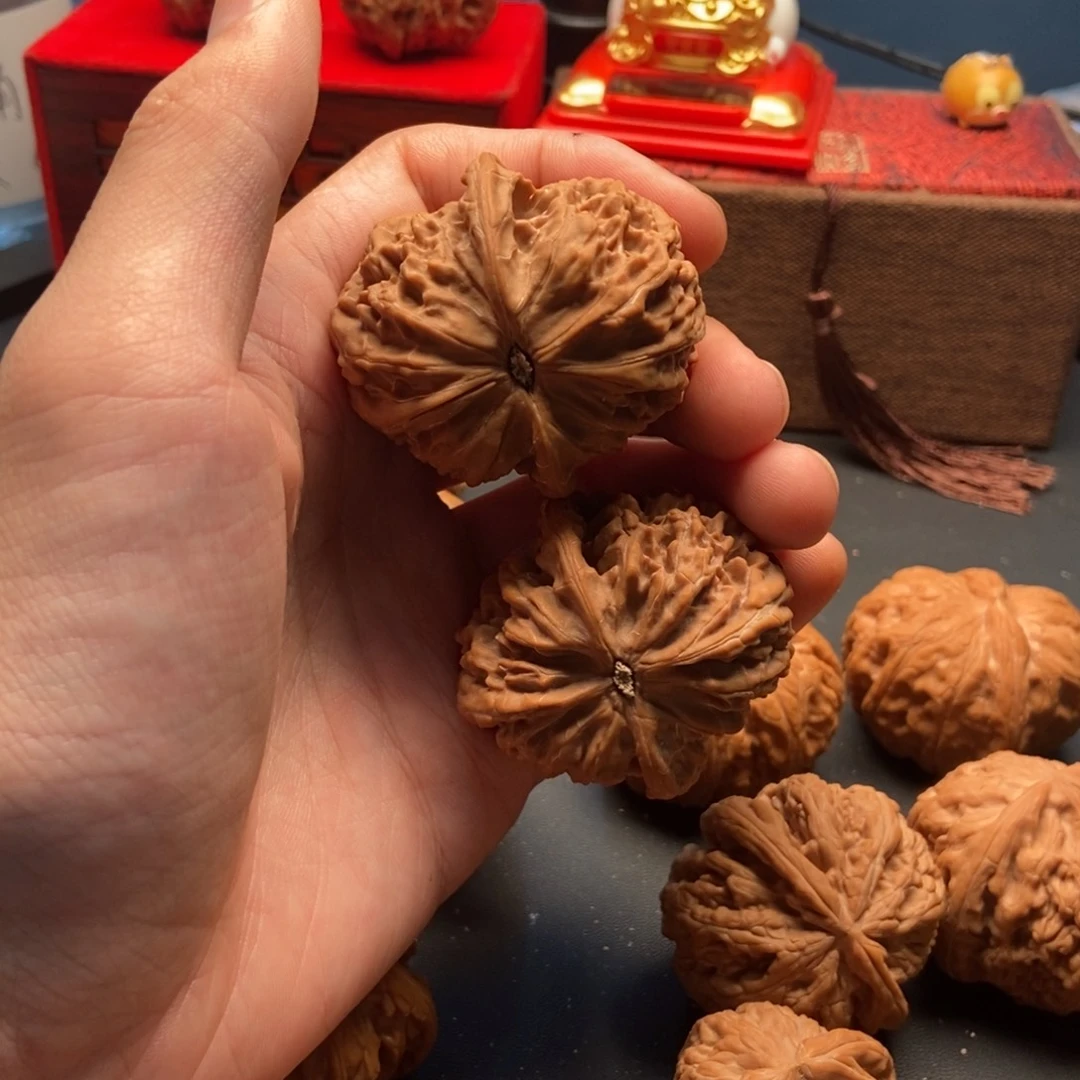 吊坠文玩核桃金麒麟