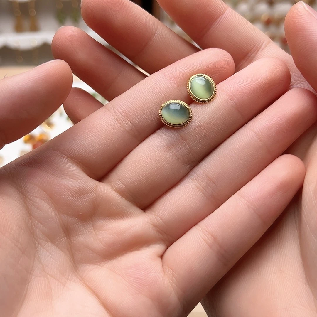 银S925镶嵌和田玉耳饰山****业