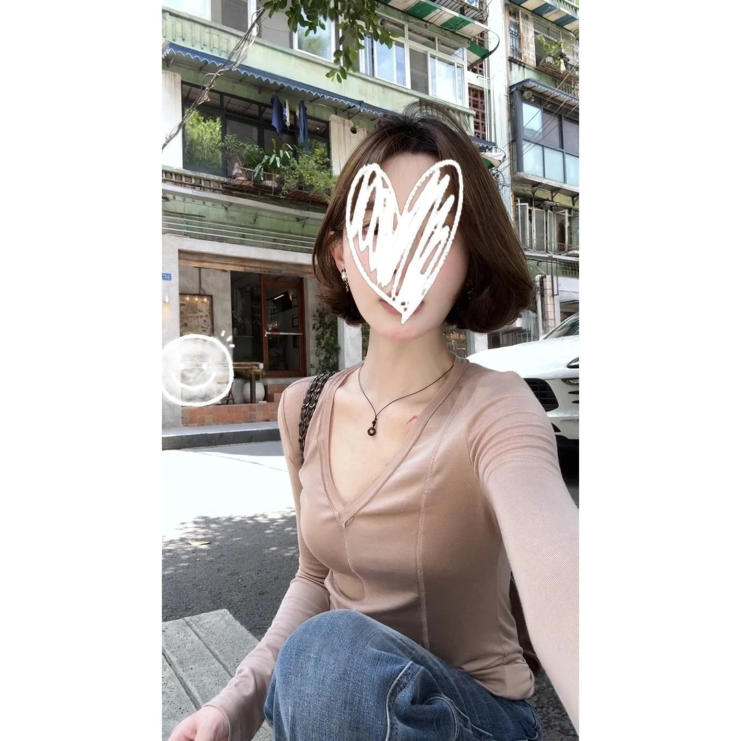 小蛮腰天云朵触感立体分割自留轻薄长袖打底Tw170111