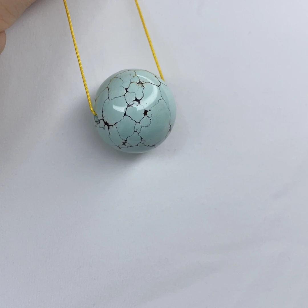 青***店绿松石未镶嵌颈饰