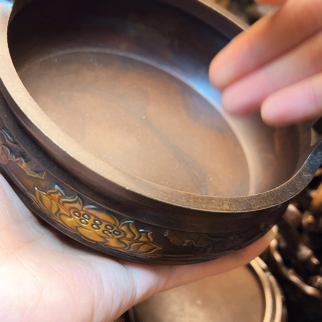 精美铜器工艺品等