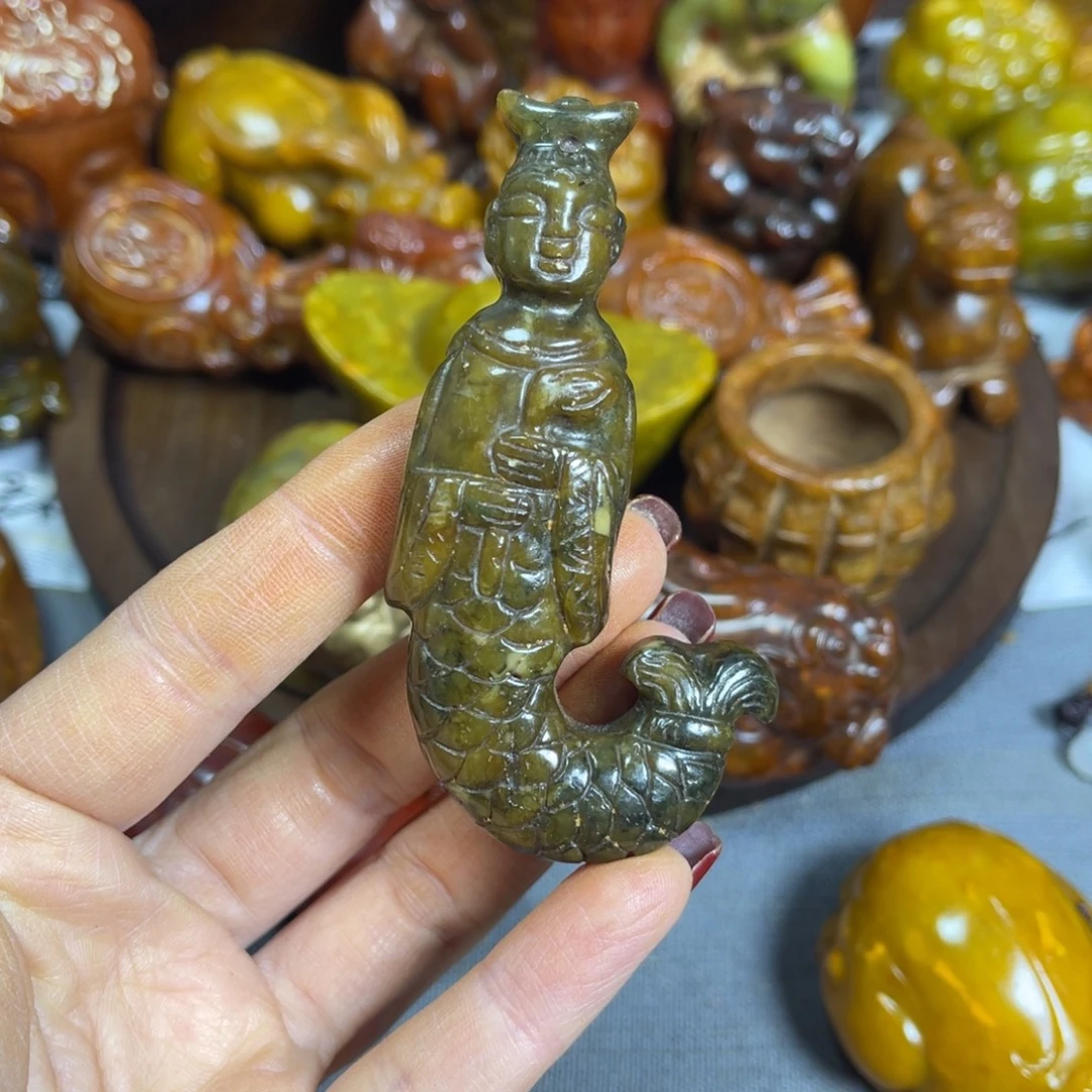 蛇纹石玉合金颈饰