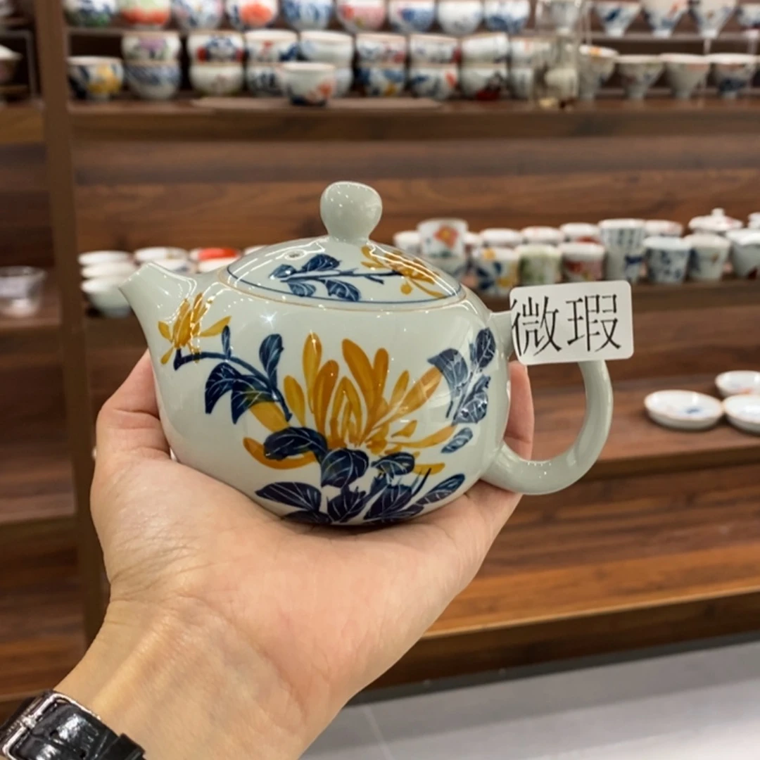 釉下手绘茶具微瑕