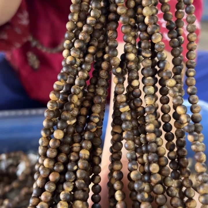 沉香手串虎斑棋9克卡5多样性发1条