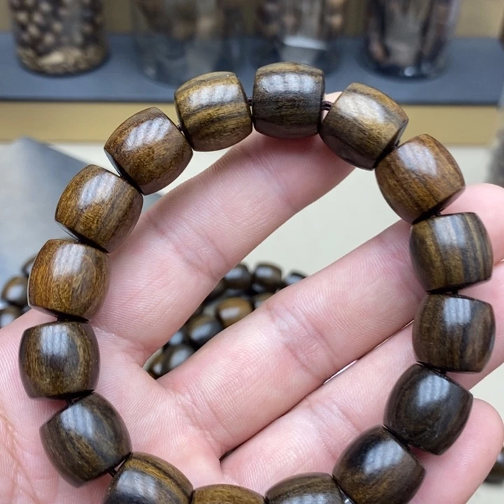 沉香碎屑沉香巴布亚贡木药沉6