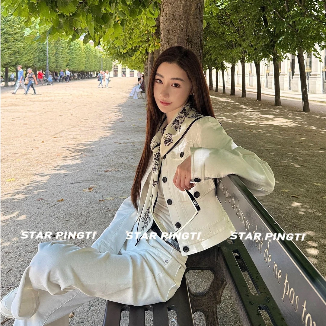 早秋外套女名媛气质设计感酷飒风翻领修身正肩直筒廓形短工装夹克