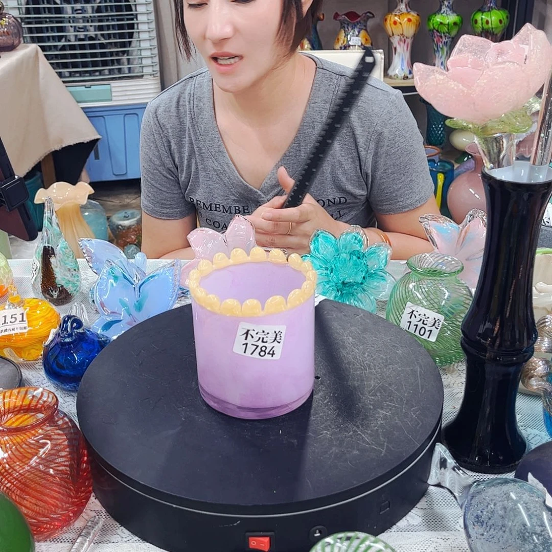 1784 家悦琉璃花瓶摆件不完美