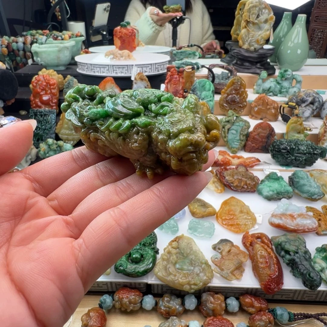 未镶嵌定制翡翠念*星天然缅甸翡翠