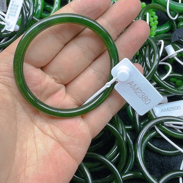 和田玉（碧玉）手镯未镶嵌56.6