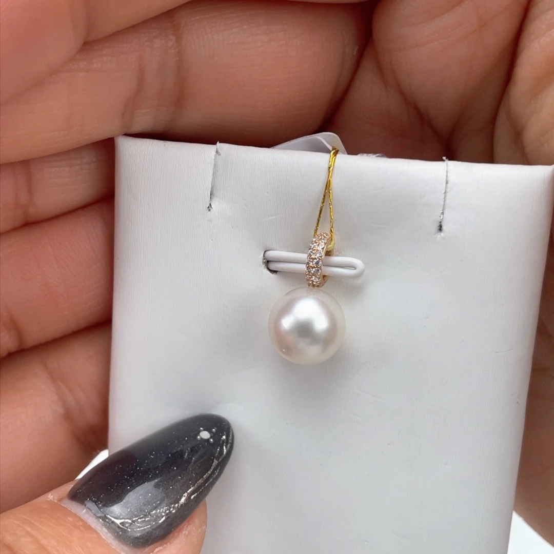 海水珍珠颈饰18K金镶嵌a*a