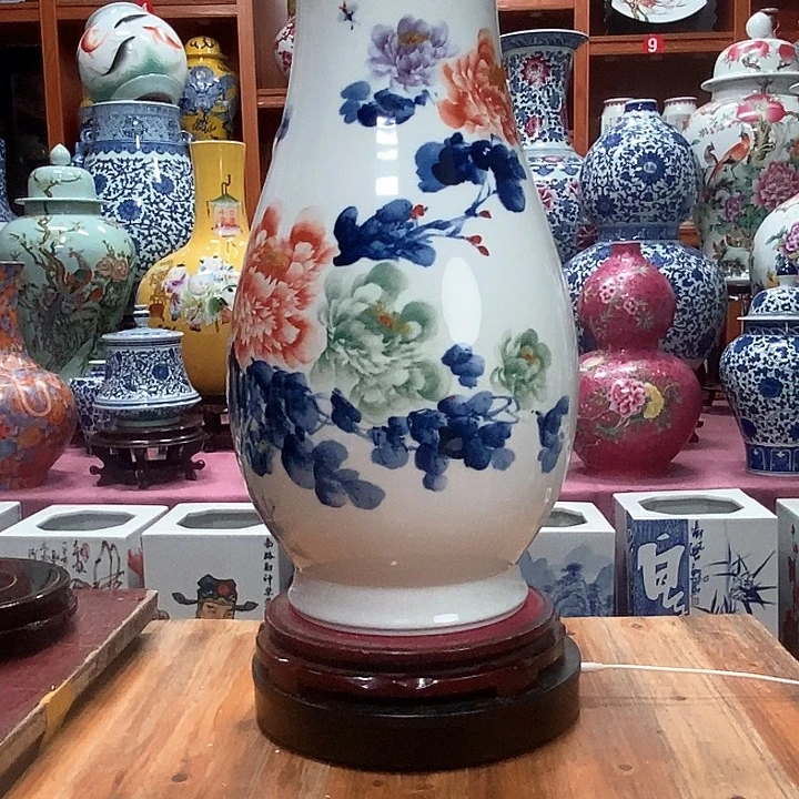 东***修景德镇陶瓷手工手绘花瓶摆件