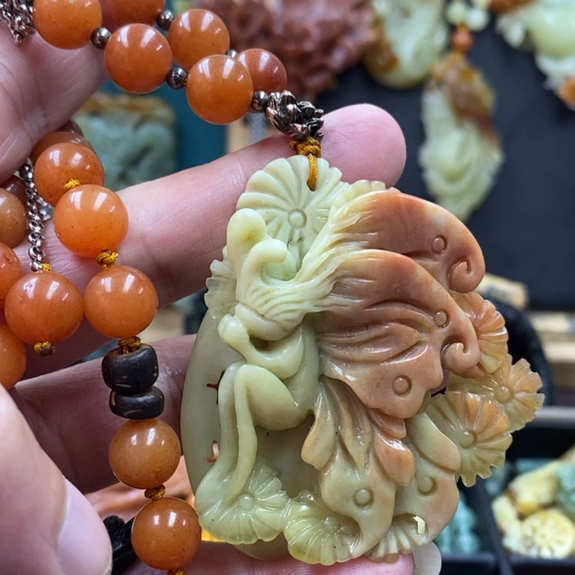 【闪购商品】蛇纹石玉吊坠未镶嵌