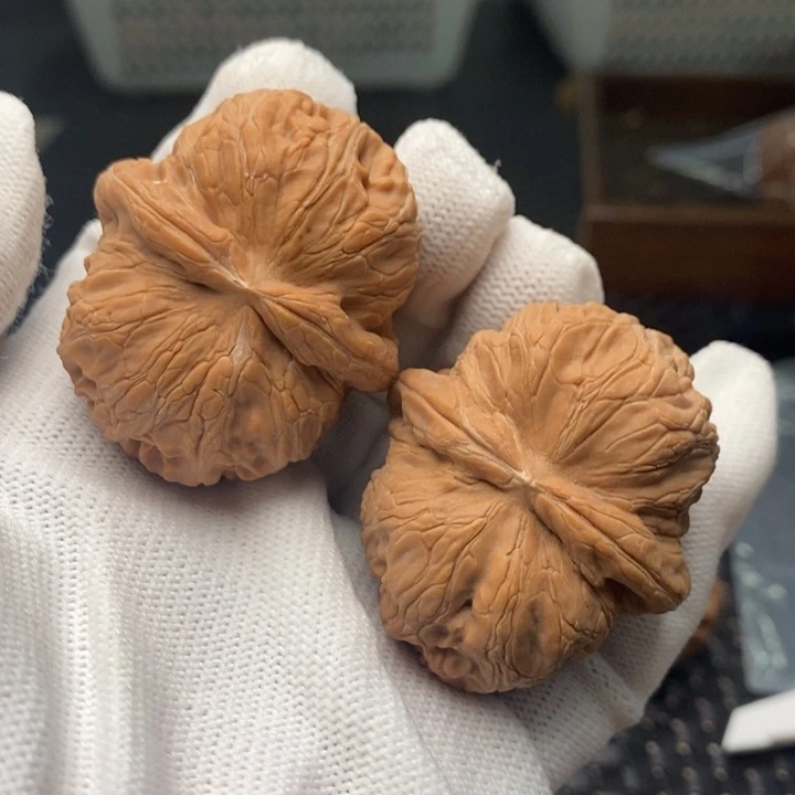 文玩核桃把件元宝45尺