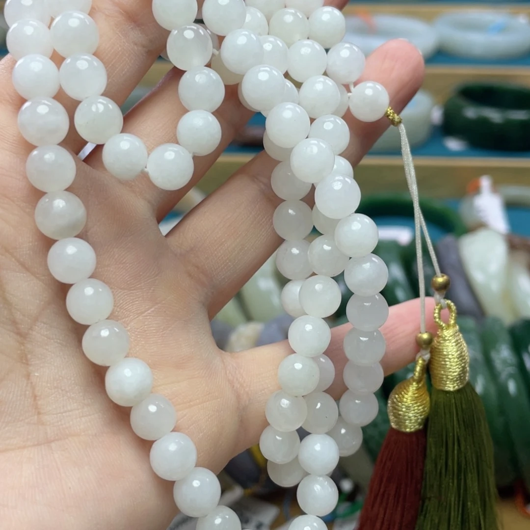 项链未镶嵌和田玉