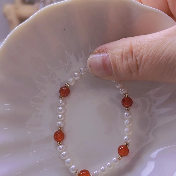 淡水珍珠手绳合金