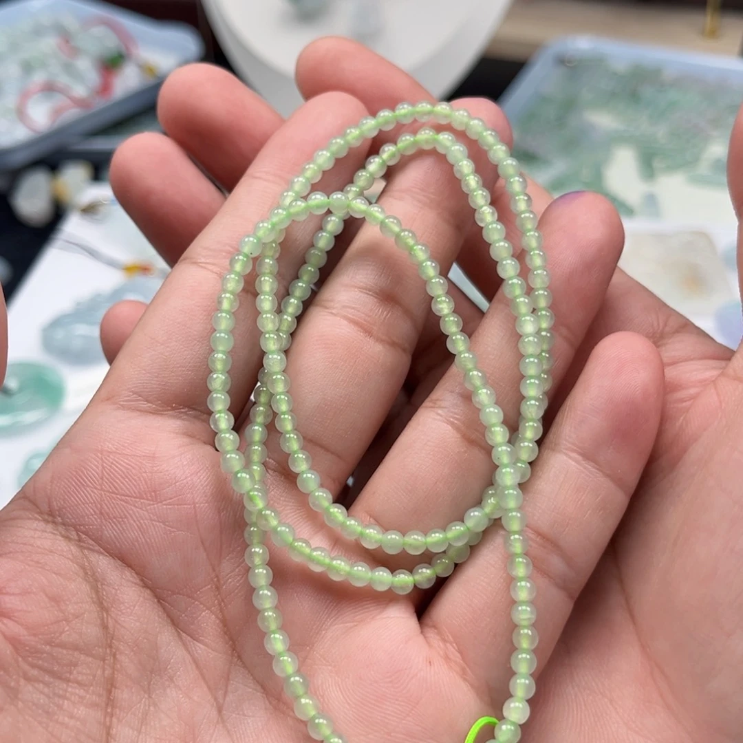 快***.颈饰未镶嵌翡翠天然翡翠A货