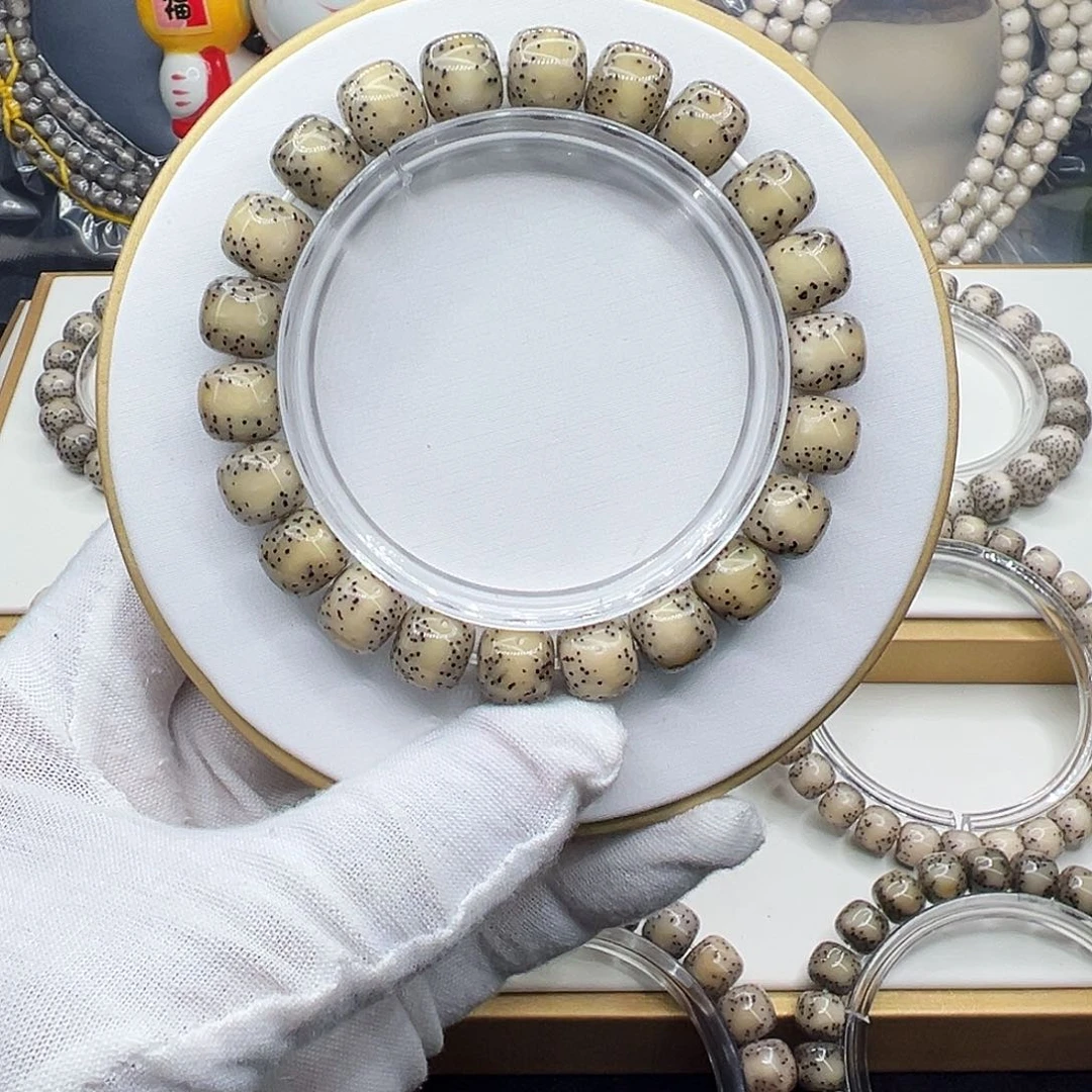 星月菩提手串骨瓷白10.5✖️9.5通体留白