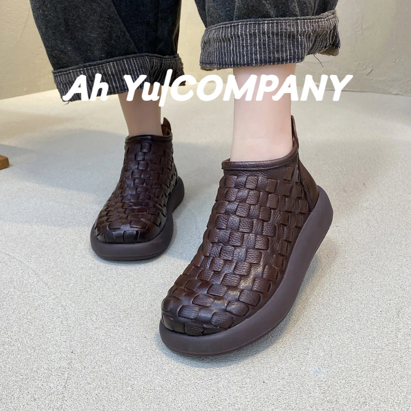 头层牛皮手工编织圆头平底短靴后拉链女靴2025秋冬新款真皮低筒靴