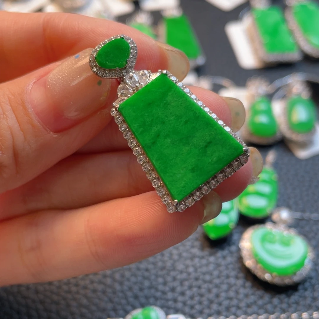 翡翠银S925镶嵌吊坠(不含链)